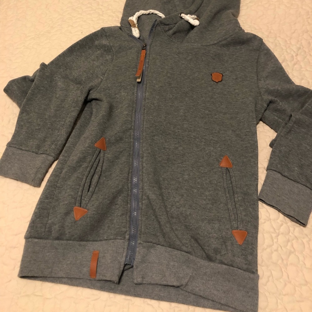 Hooded jacket